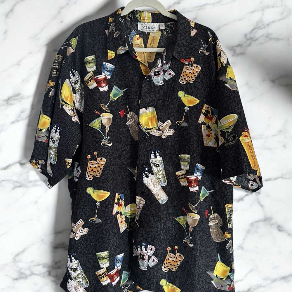 Vibes Mens XL‎ Hawaiian Cocktail Casino Vacation Travel Themes Shirt